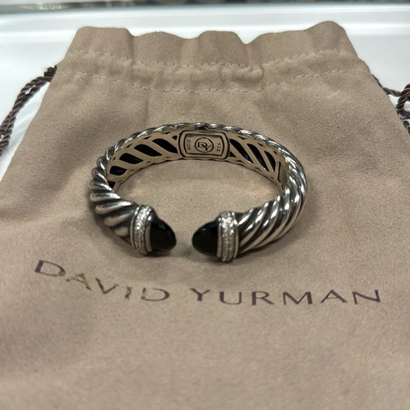 David Yurman Onyx & Diamond Waverly Cuff - Picture 5 of 9